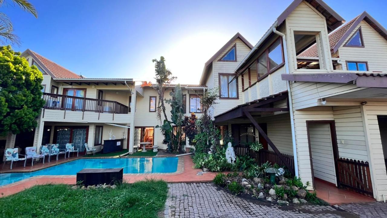 The Wood House Hotel Empangeni Buitenkant foto