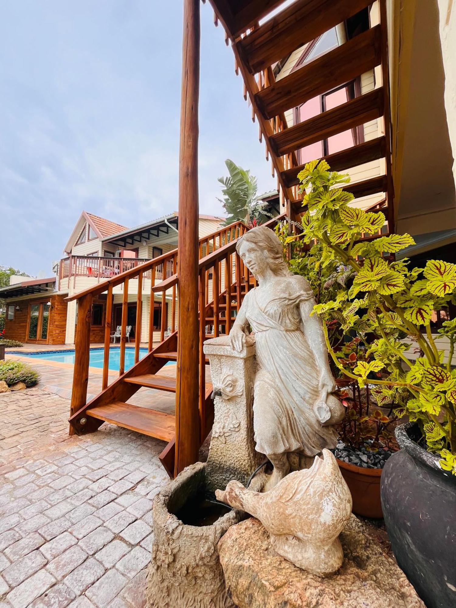 The Wood House Hotel Empangeni Buitenkant foto