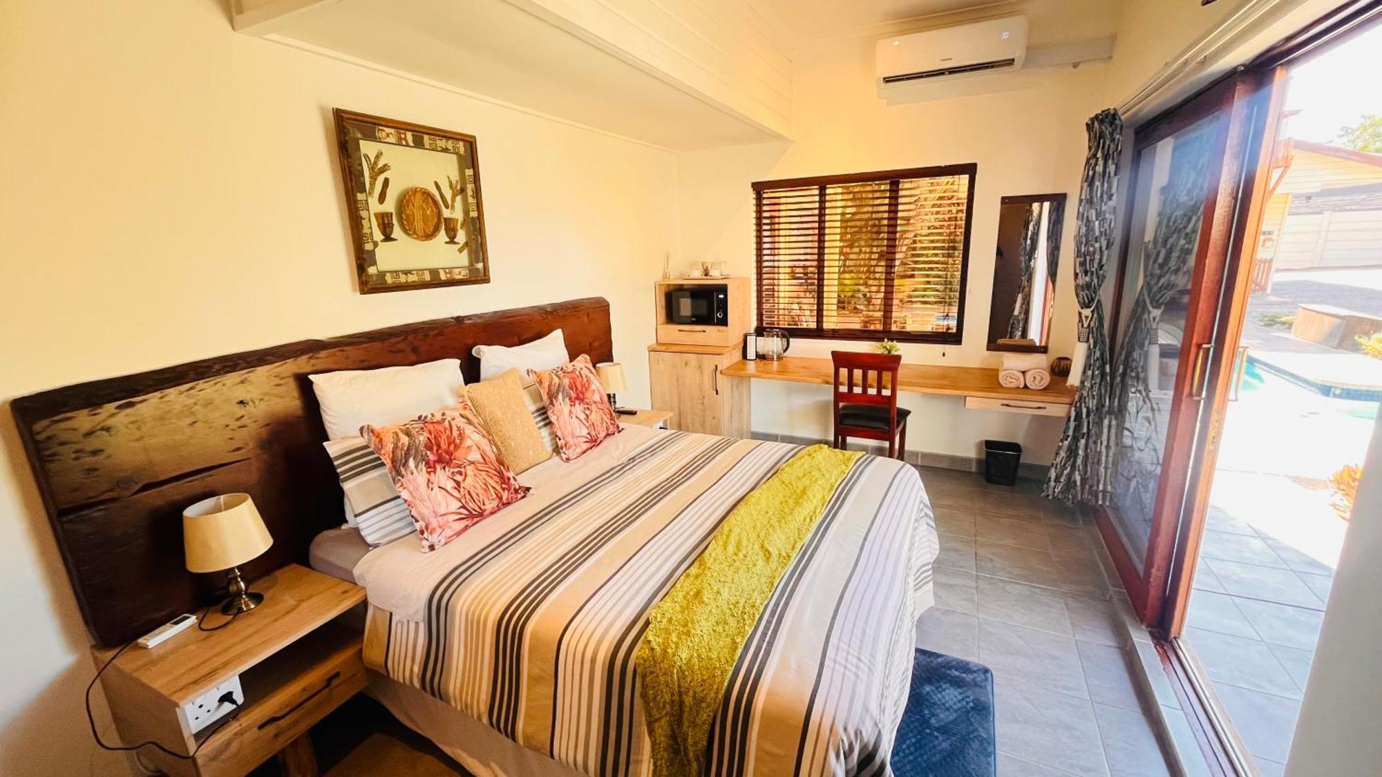 The Wood House Hotel Empangeni Buitenkant foto